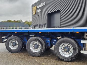 OVB-42-03V / 3 x STEERING AXLE / EXTENDABLE